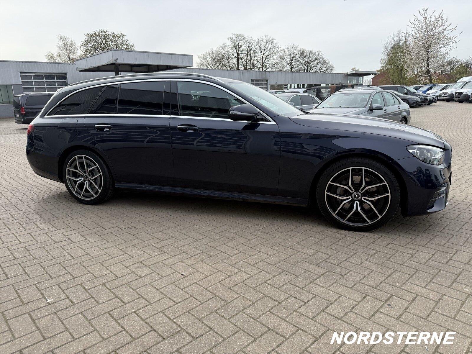 Mercedes-Benz E 220 d T AMG-LINE+DISTRONIC+MULTIBEAM+SHD+WIDE