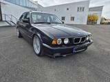 BMW i E34 Sammlerzustand mit H-Kennzeichen - BMW 5er Reihe: E34
