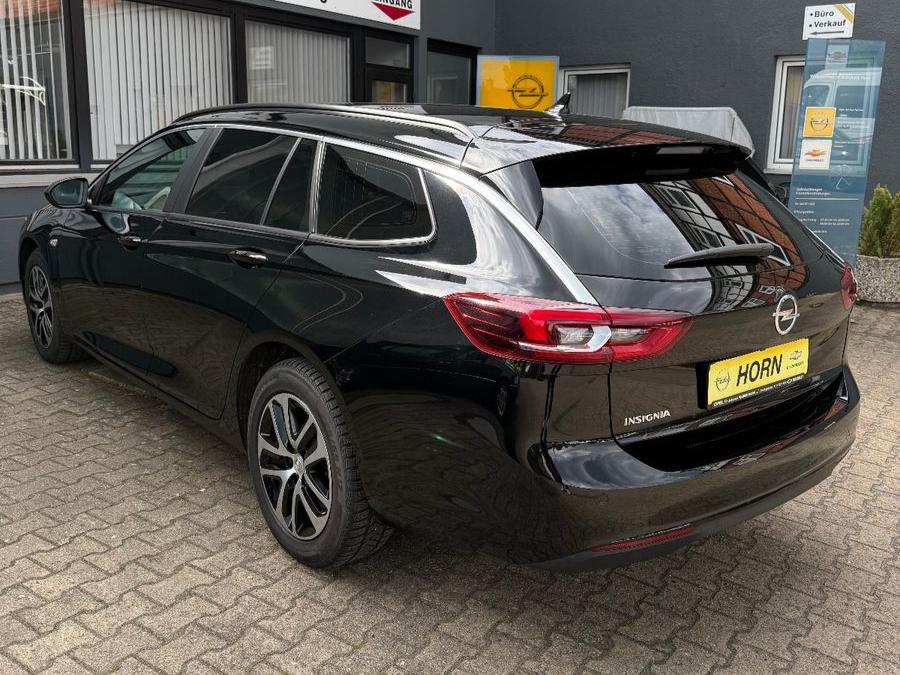 Opel Insignia B Sports Tourer*AHK*LED*SHZ*PDC*