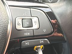 Fahrzeugabbildung Volkswagen Golf VII Comfortl. - Navi*Sitzhzg*ACC*PDC*2xKlim