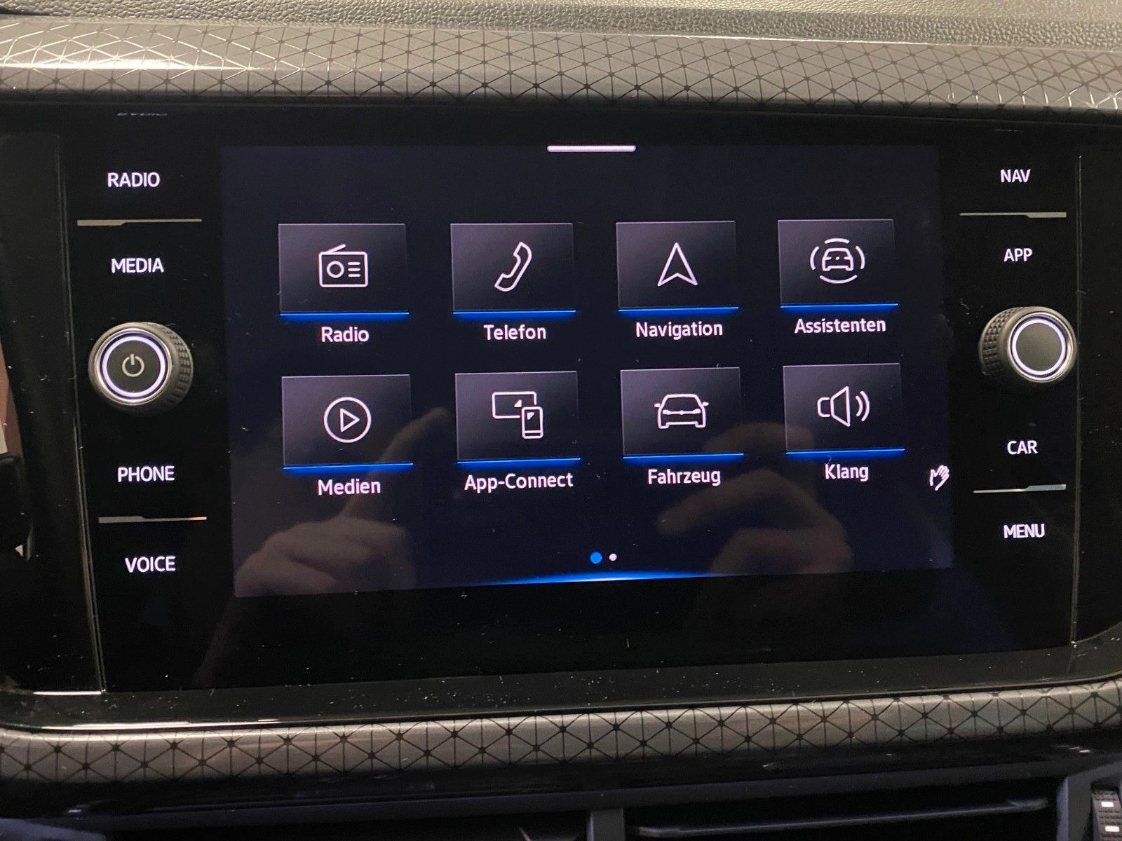 Fahrzeugabbildung Volkswagen T-Cross 1.0 TSI Style+AHK+4 Jahre GARANTIE+80tKM