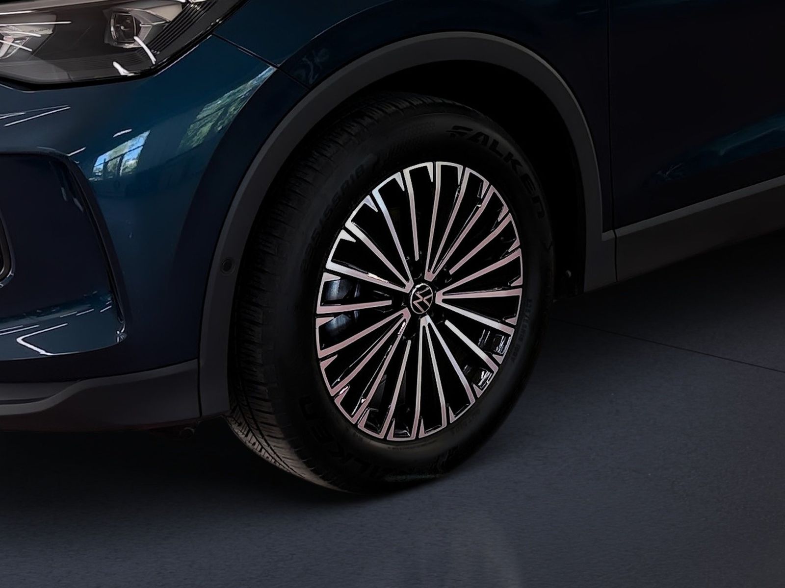 Volkswagen Tiguan - Bild 14