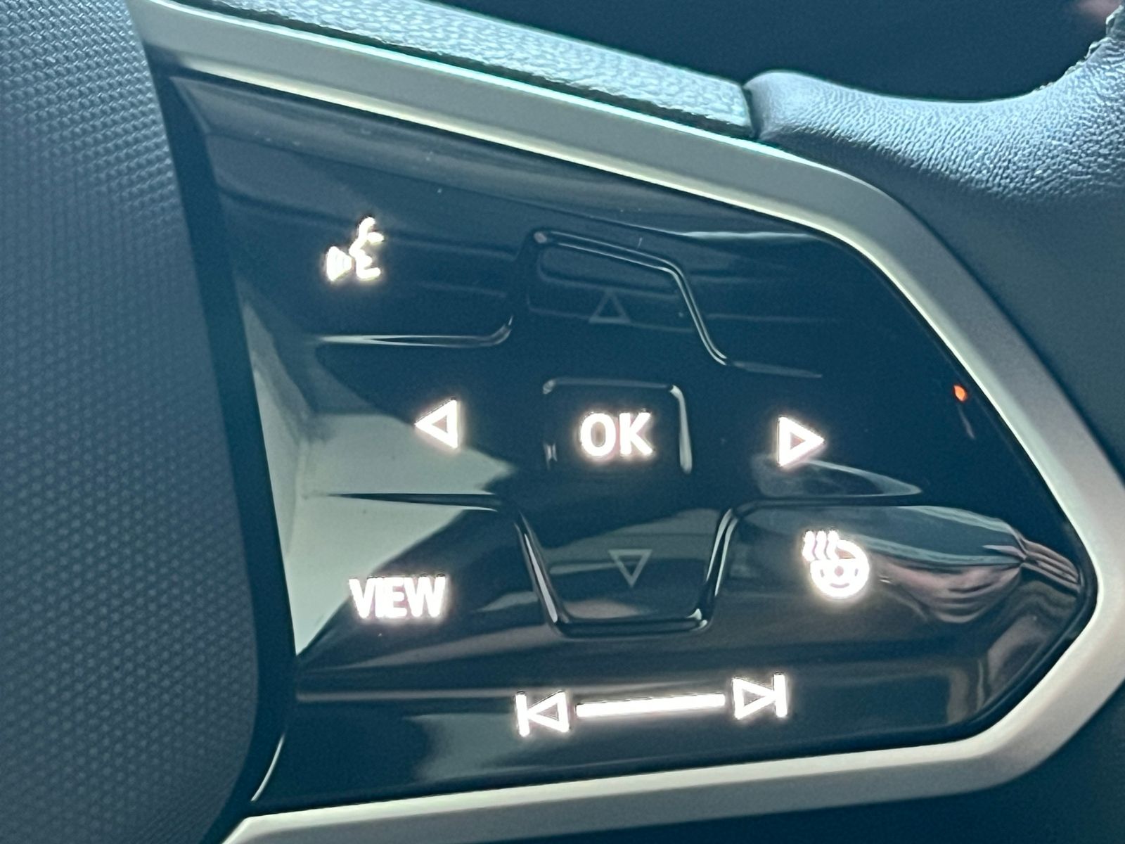 Fahrzeugabbildung Volkswagen ID.5 Pro GOAL 77 kWh *AHK,Navi,Wärmepumpe*