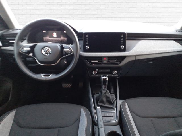 Fahrzeugabbildung SKODA Kamiq 1,0 TSI Selection DSG KLIMA LED ALU
