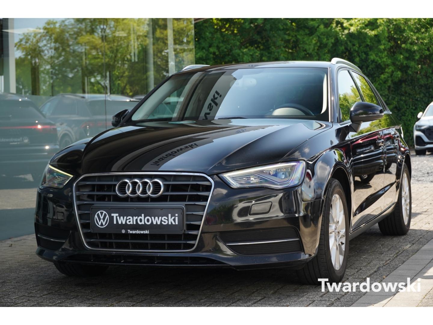 Audi A3 Sportback Attraction MMI Easy APS SHZ Tempoma