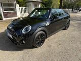 MINI "Black Beauty" Cooper S Cabrio Cooper S - schwarze MINI Cooper S Cabrio