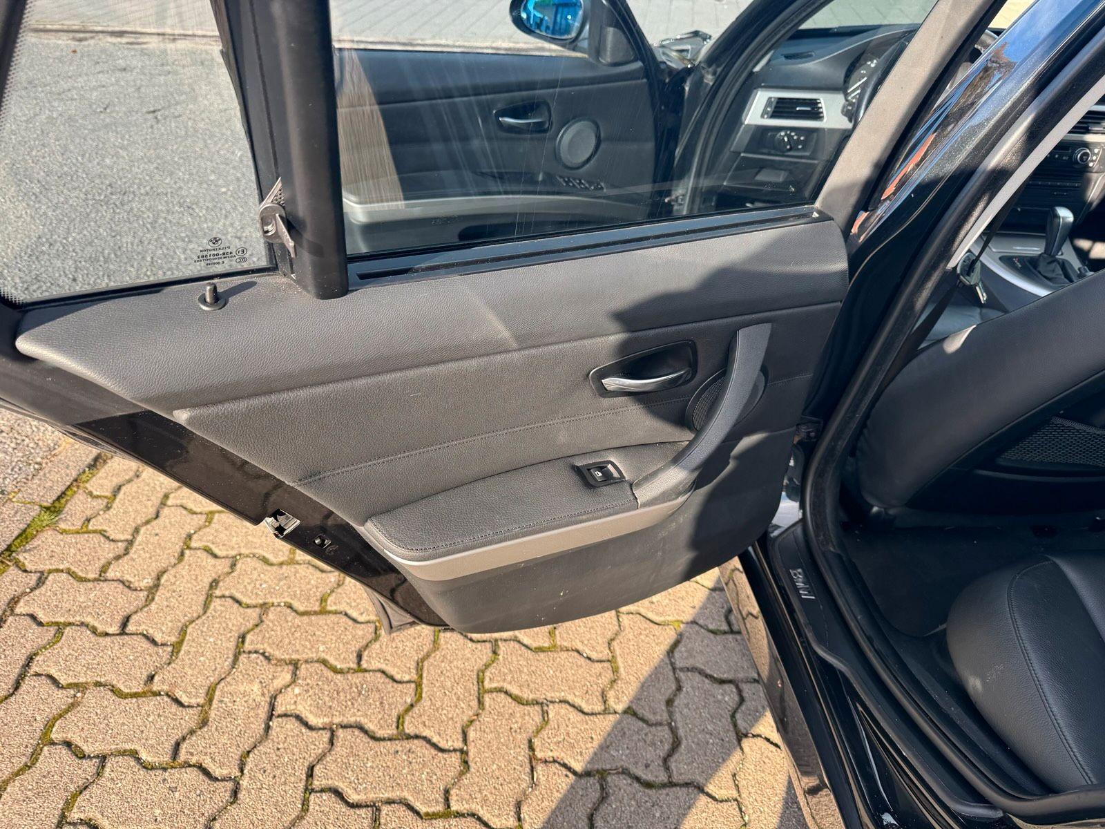 BMW 320 2008 — photo 14