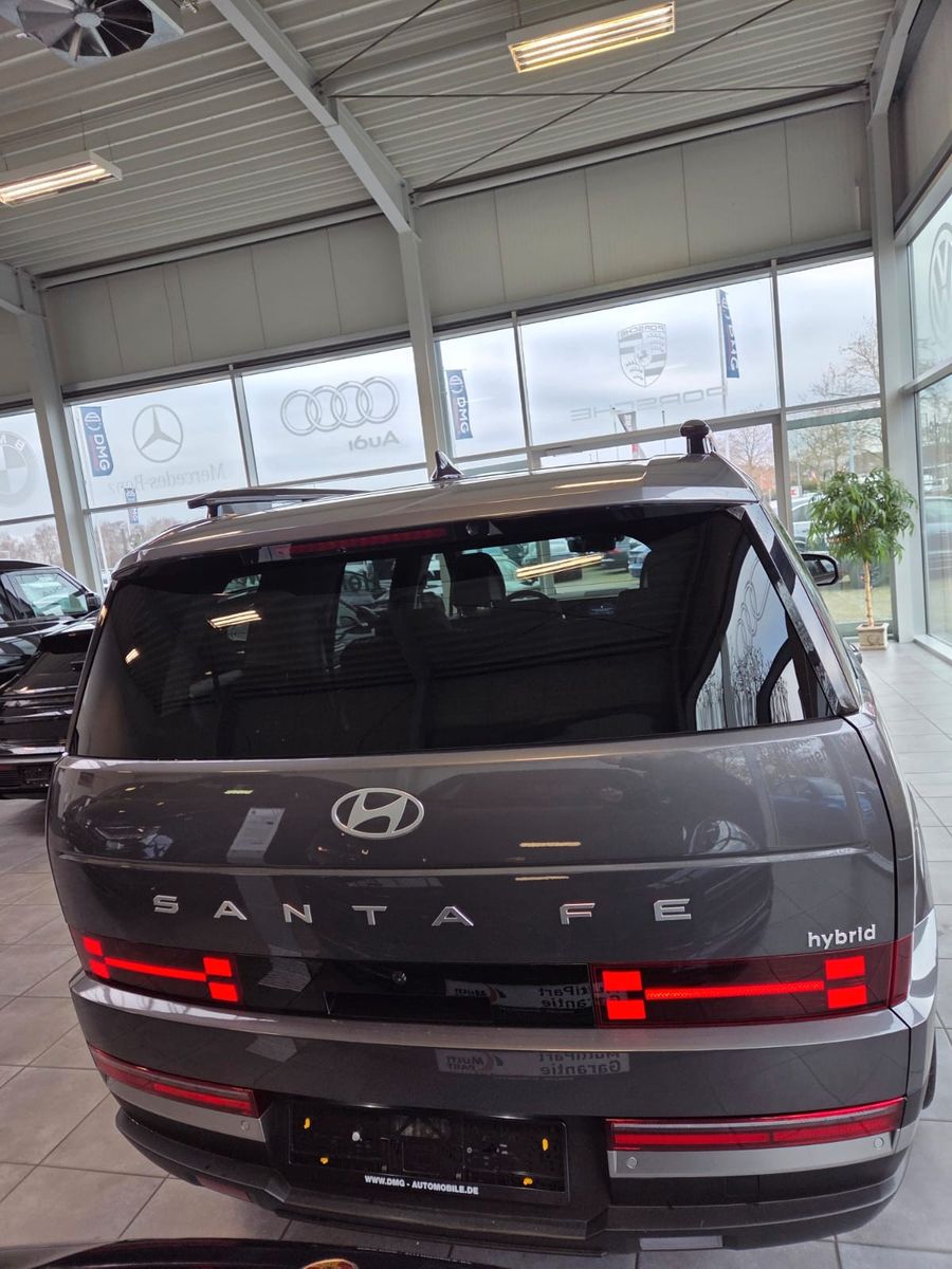 Fahrzeugabbildung Hyundai Santa Fe 1.6 T-GDI Hybrid 158 kW 2WD
