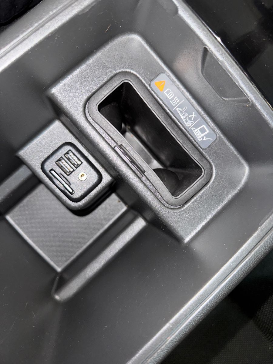 Fahrzeugabbildung Opel Insignia B Sports Tourer GSi 4X4 OPC PERFORMANCE