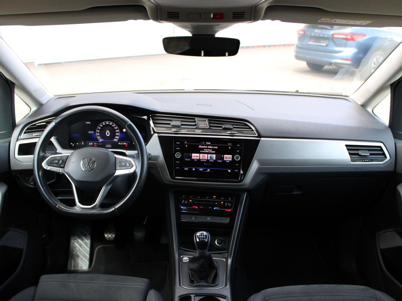 Volkswagen Touran COMFORTL 4XSHZ/ACC/AHK/MASSAGE/KAMERA, миниатюра 16