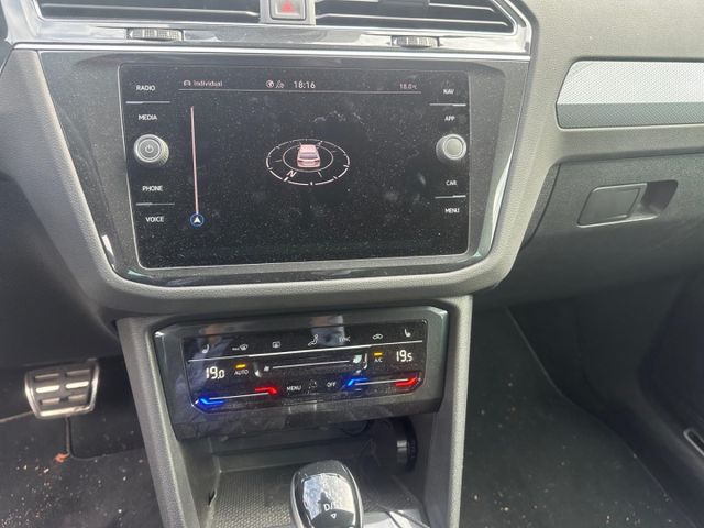 Tiguan Active 1.5 TSI DSG Navi Bluetooth IQ.Ligh
