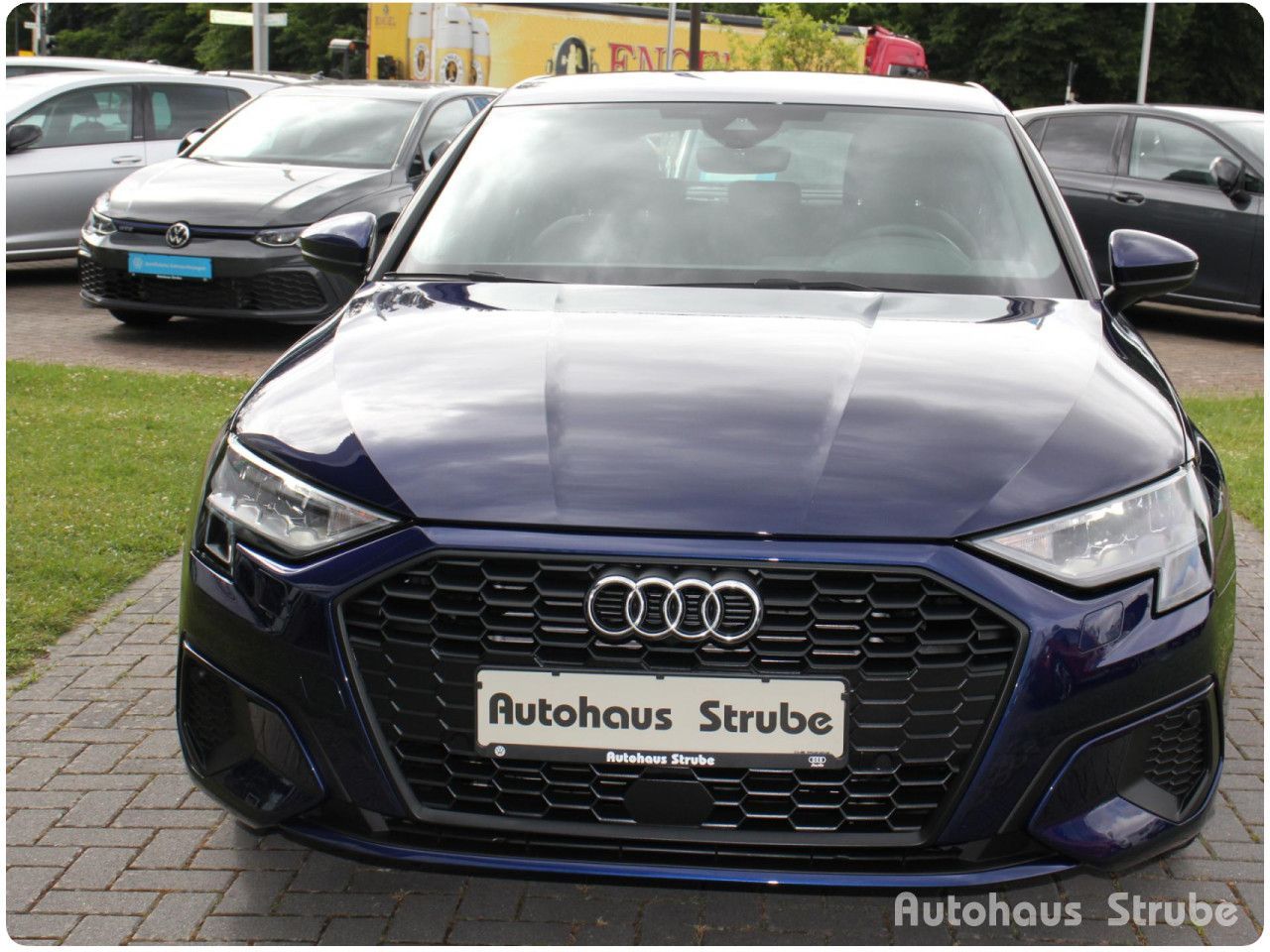 Audi A3 30TFSI Sportback MMI PDC hinten SHZ imagem 3