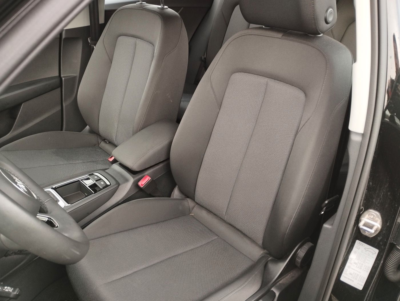 Fahrzeugabbildung Audi Q2 1.5 35 TFSI advanced AHK MATRIX DSG Kamera AC