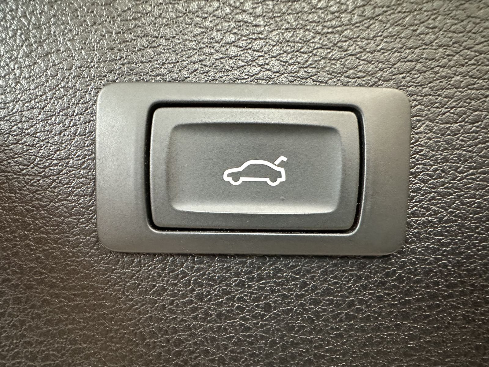 Fahrzeugabbildung Audi Q5 40 TDI Qu Advanced NAV+MATRIX+PANO+B&O+HUD+SH