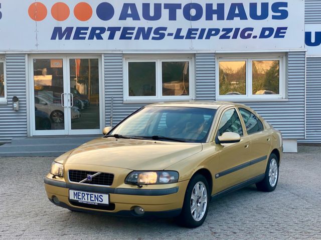 Volvo S60 Lim. 2.4 Sammlerstück Garagenwagen Gewerbe