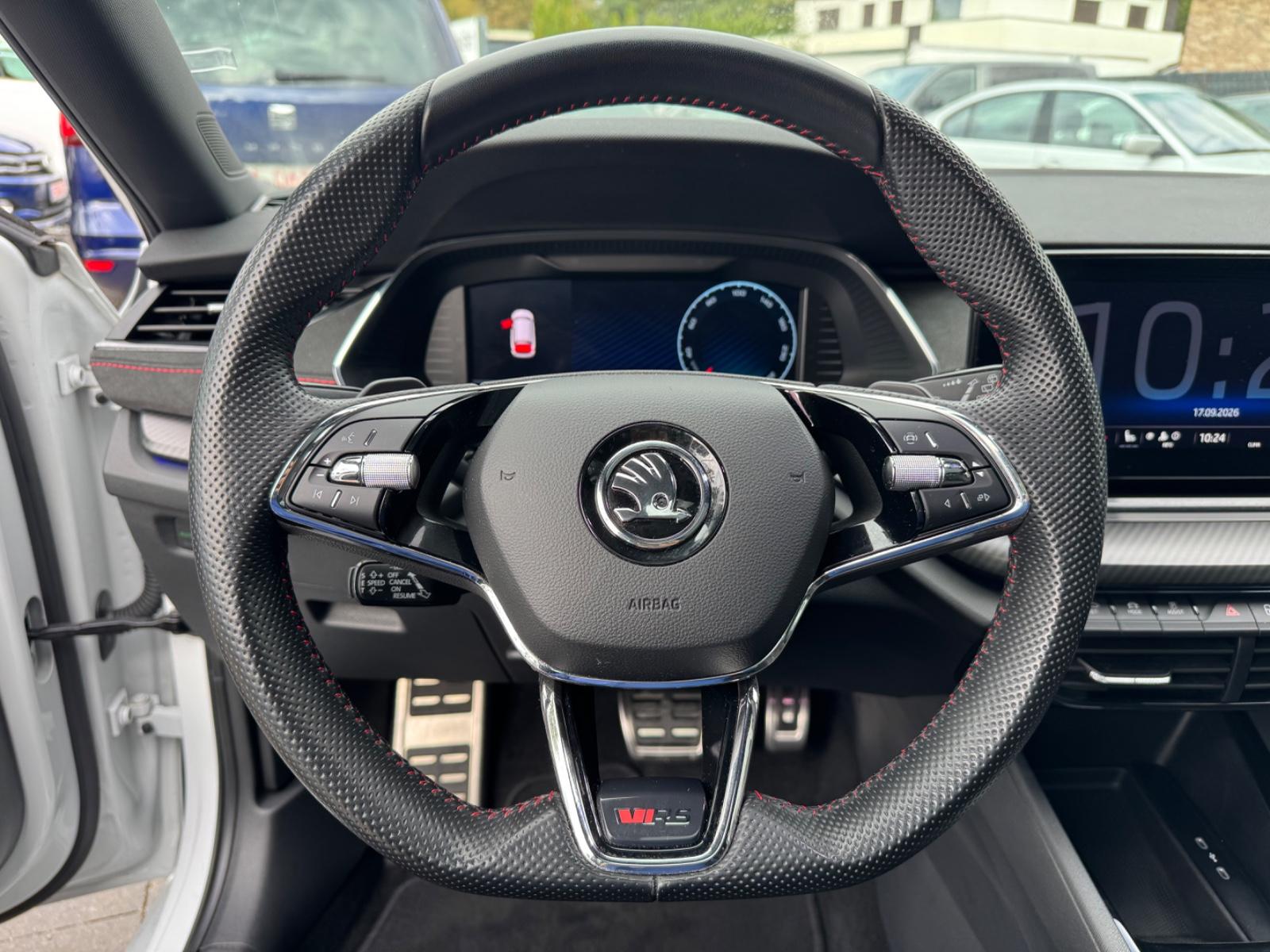 Skoda Octavia Combi RS *MATRIX/PANO/AHK*, миниатюра 12