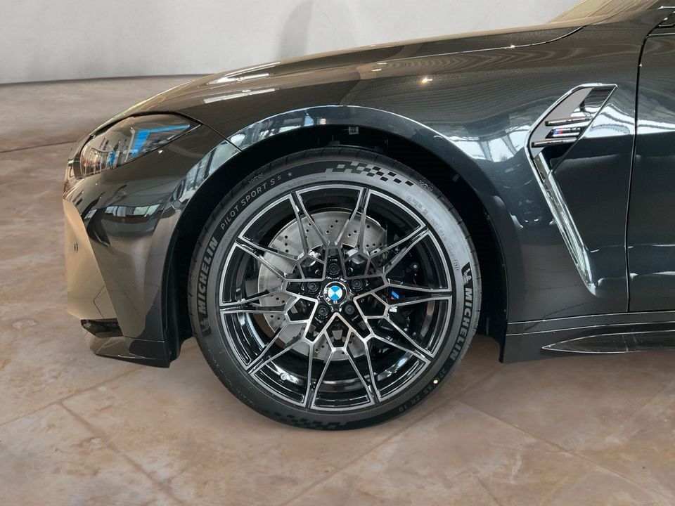 BMW M4 - Bild 2