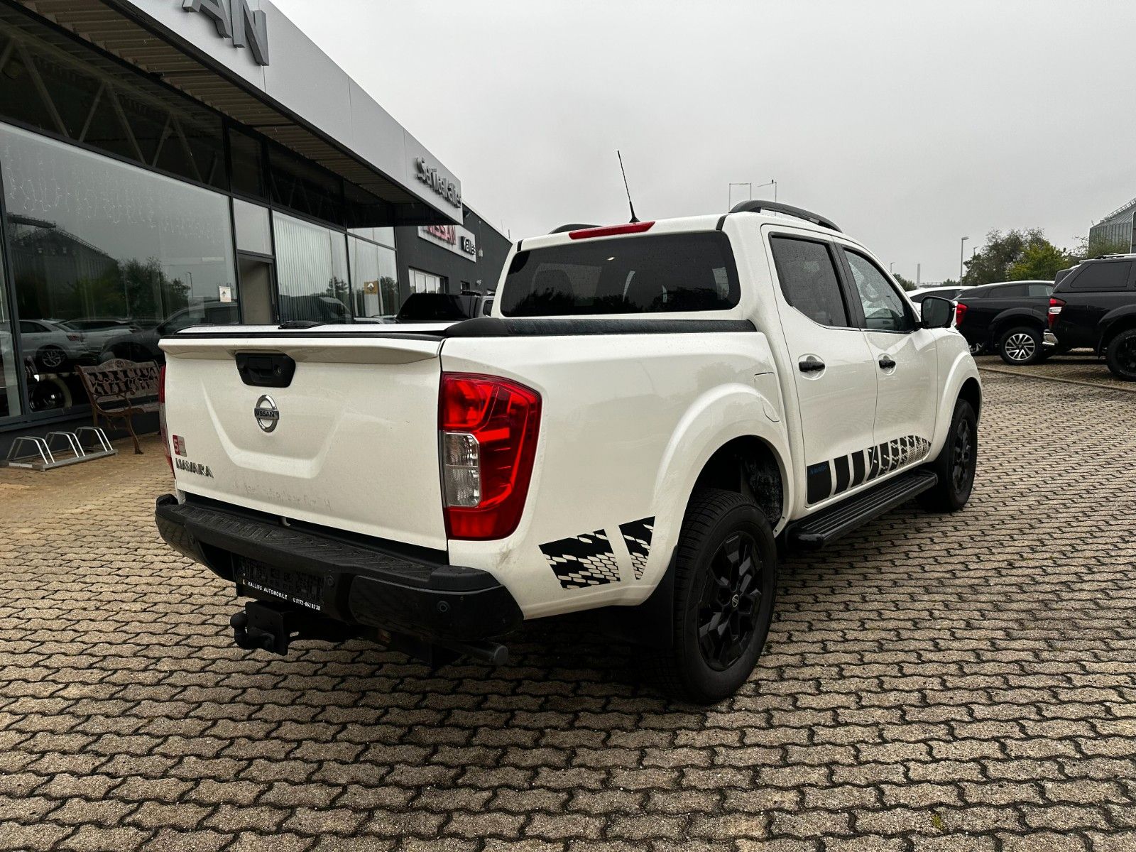 Fahrzeugabbildung Nissan Navara NP300 Acenta King Cab 4x4