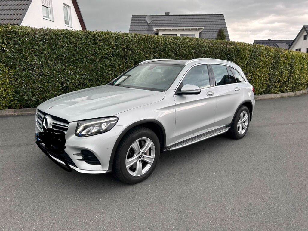 Image of Mercedes-Benz GLC 250