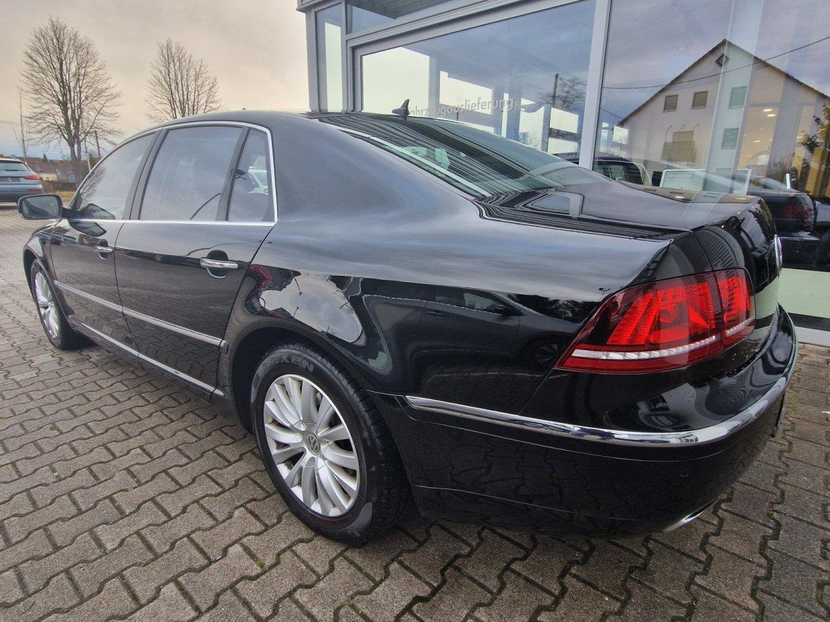 Volkswagen Phaeton V8  ACC Xenon Leder Kamera Dynaudio Stan