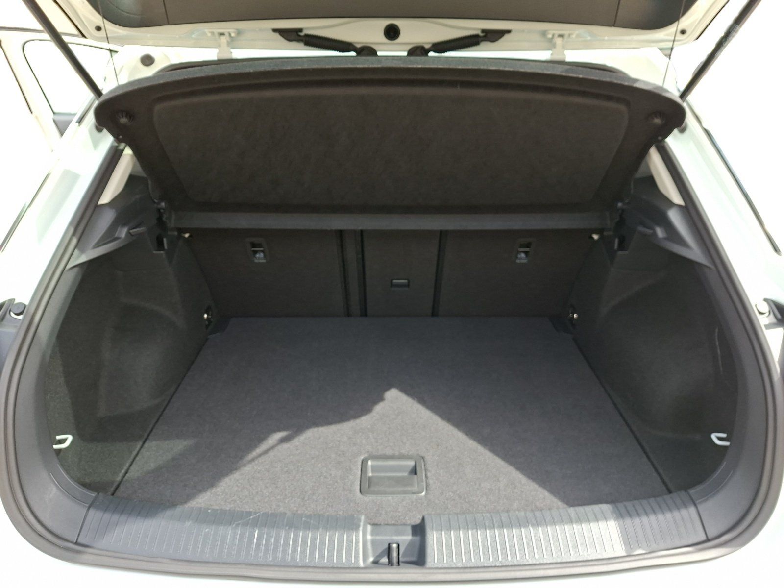 Volkswagen T-Roc - Bild 16