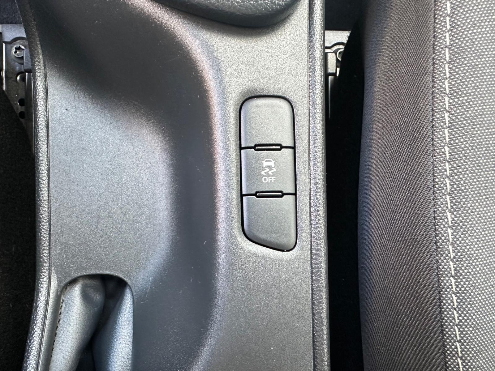 Toyota Yaris Comfort/KLIMA/GJR/KAM/TÜV NEU/ACC/FREISPRE
