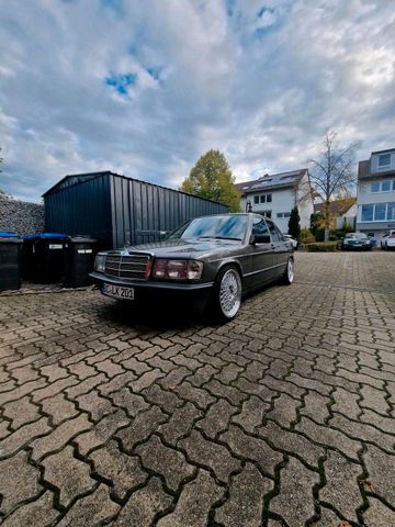 Mercedes-Benz Mercedes 190e 2.3