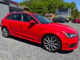 Audi A3 Sportback e-tron NAVI/LED/KAMERA - Audi A3: Rot, Leder