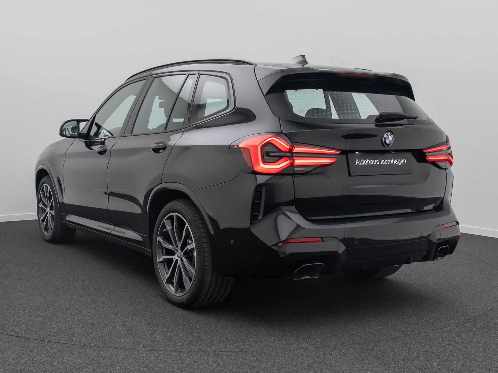Fahrzeugabbildung BMW X3 M40i Laser HUD DAB 360° DisplKey Panorama 20"