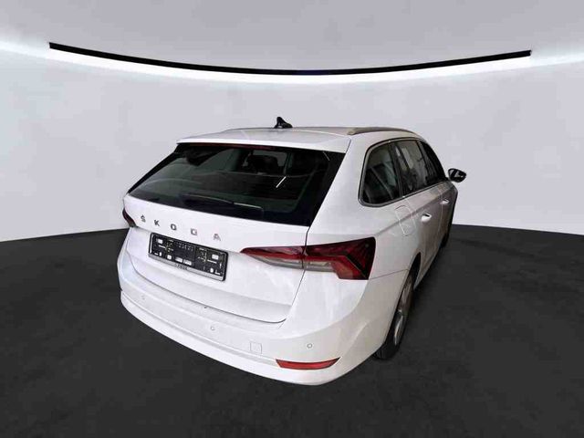 Octavia Combi 2.0 TDI STYLE LED+NAVI+HUD+ACC+ALU