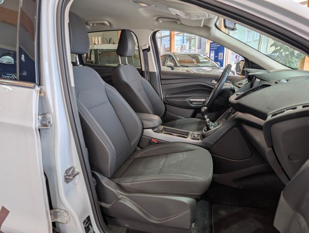 Ford Kuga Cool&Connect 1.5TDCi 120PS 2x4