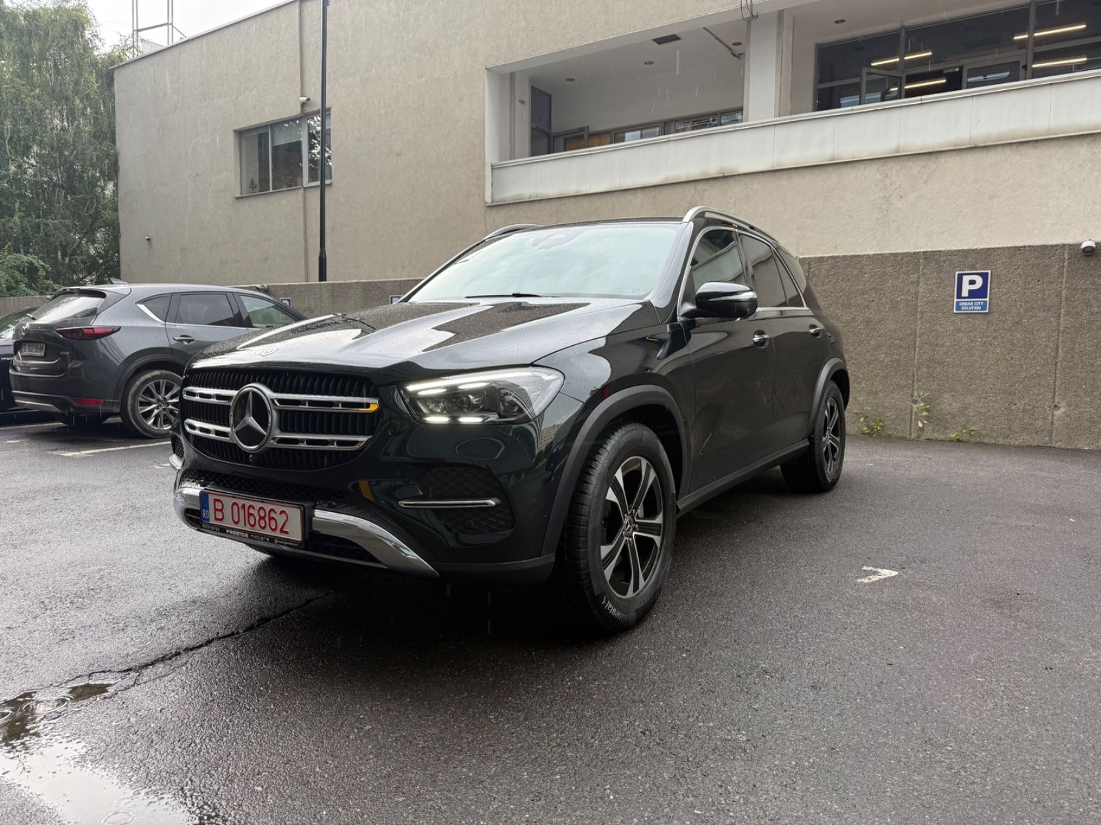 MERCEDES-BENZ Mercedes-Benz GLE 300d 4MATIC Facelift Burmester