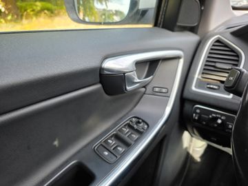 Volvo XC60 - 11