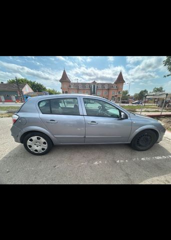 Opel Astra H 1.7 CDTI