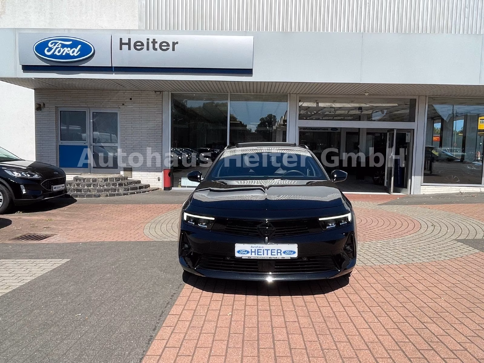 Opel Astra 1.2 ST GS / Schiebedach+360°+Head-UP, миниатюра 2