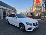 Mercedes-Benz E 220d Limousine AMG WIDESCR.  PANO LED 20ZOLL - Mercedes-Benz E 220: D