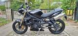 Triumph Street Triple - TRIUMPH 2010 STREET TRIPLE