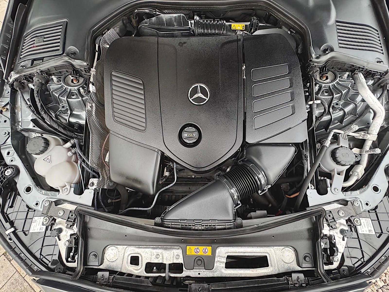 Fahrzeugabbildung Mercedes-Benz C 200 T AMG Night *Burmester*LED*DAB*1.Hand*
