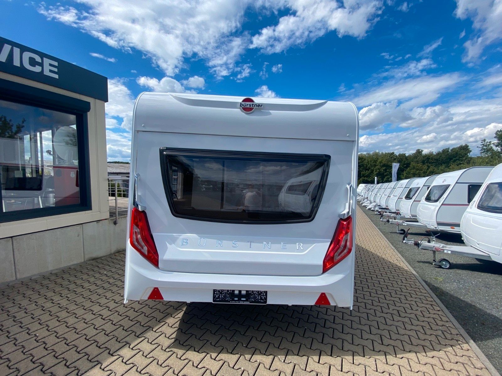 Fahrzeugabbildung Bürstner Averso Plus 520 TL *2.000kg*PlusPaket*Gassteckd.