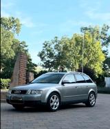 Audi A4 Avant 2.0 - Audi A4 aus 2002: Kombi