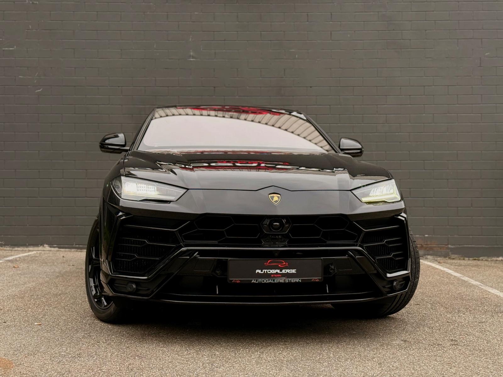 Lamborghini Urus 4.0 V8/PANO/B&O/CARBON CERAMIC/HUD