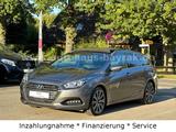 Hyundai i40 blue Premium LED/NAVI/SHZ&KLIMA/PANO/RFK/BT - Hyundai i40 mit Diesel-Antrieb: Kombi, Automatik