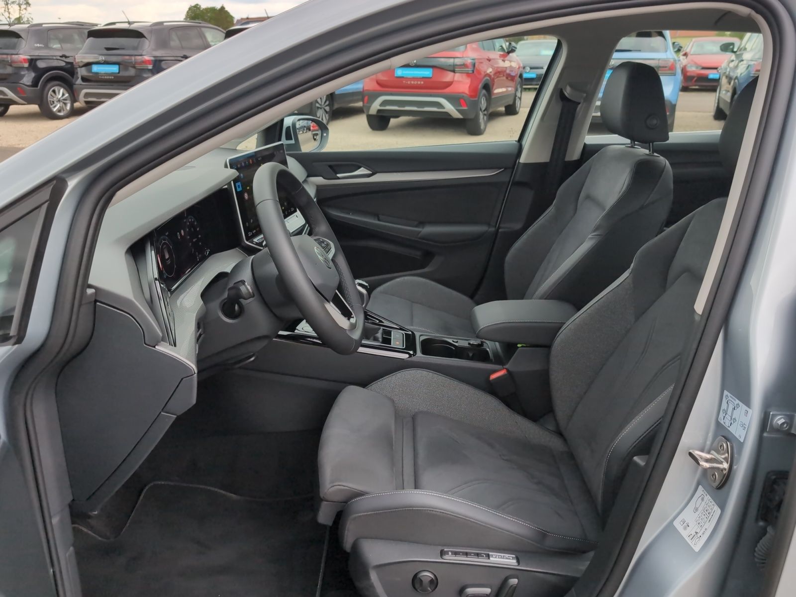 Volkswagen Golf - Bild 10