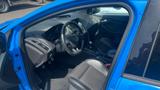 Ford Focus 2,3 EcoBoost RS  - Ford Focus mit Benzin-Antrieb: Blau, Limousine