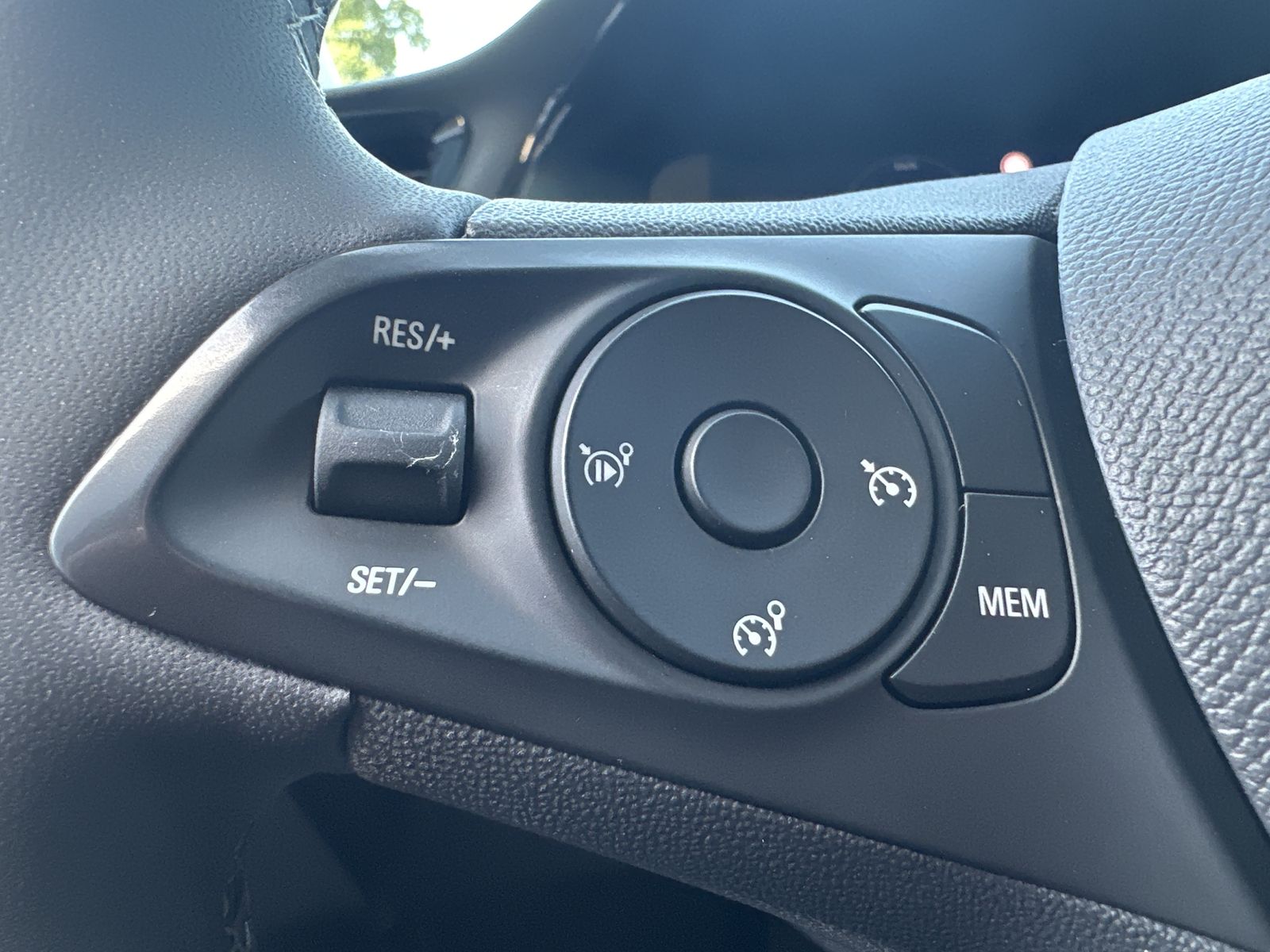 Fahrzeugabbildung Opel Corsa e Elegance LED+180°-KAMERA+V-COCK+PARK&GO