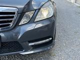 Mercedes-Benz E 350 CDIT-Modell 4Matic *AMG*TOP*AHK*HK*SHZ*MRY - Mercedes E 350 mit Schiebedach