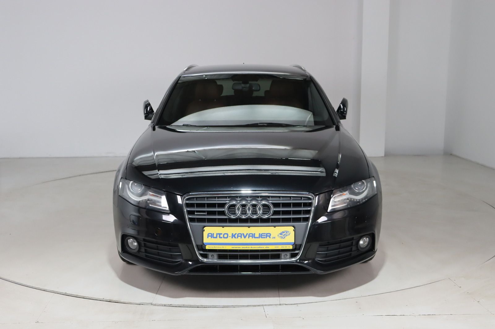 Fahrzeugabbildung Audi A4 2.0 TFSI quattro Avant * BI-Xenon * Navi *