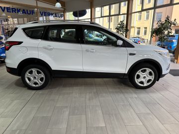 Ford Kuga Cool & Connect