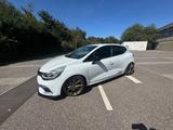 Renault Clio IV RS 1,6l Turbo - Renault Clio: Turbo
