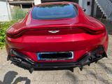 Aston Martin V8 Vantage 4.0 V8 - Traumwagen Vollausstattung - Aston Martin V8 Vantage von privat